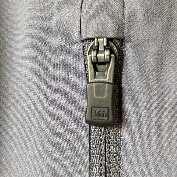 REI Hiking Utility Quick Dry Tech Adjustable Trail Pants women's sz 10 Asphalt  - Picture 10 of 11